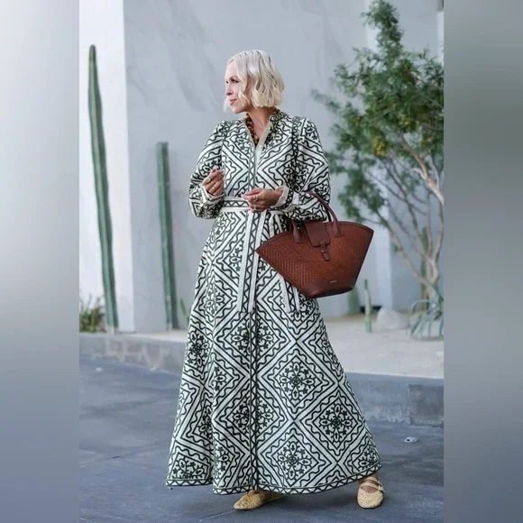 Sézane Silvana dress in a green geometric pattern ecru green - Picture 2 of 16